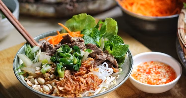 bun-bo-nam-bo-607.jpg