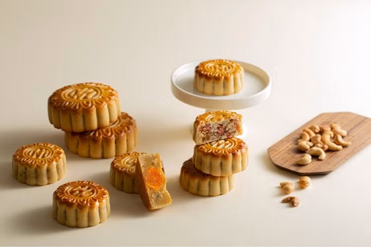banh-trung-thu-it-ngot-mini-size-len-ngoi2.jpg
