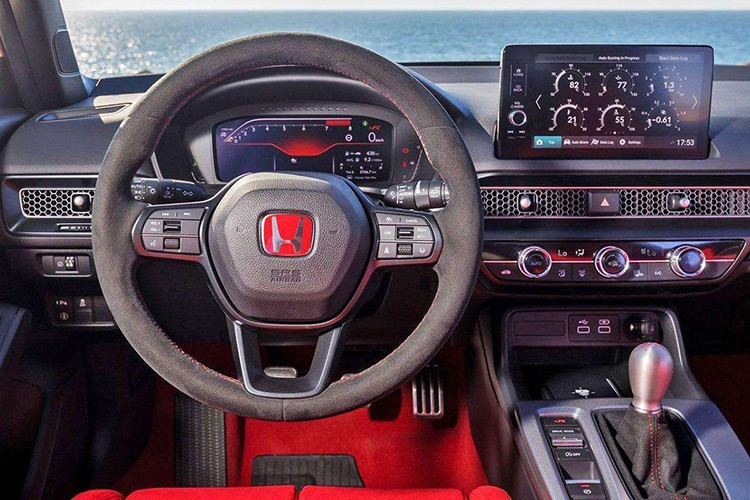 O Honda Civic Type R é um dos ícones da indústria de carros esportivos populares. 5-5430.jpg