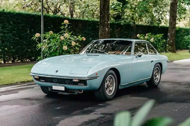 Ra mắt năm 1968 để thay thế cho 400 GT, Lamborghini Islero ngày nay rõ ràng không còn được chú ý nhiều nữa. Nguyên nhân chủ yếu là do nó thường bị lu mờ bởi những chiếc Miura và Espada cùng thời. Điều này cũng có thể liên quan đến thời gian ngắn ngủi có mặt tại các phòng trưng bày. 1-5324.jpg