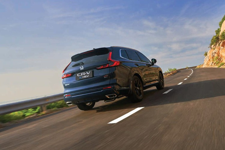 Det exakta priset för Honda CR-V e:HEV som monteras i Vietnam har inte tillkännagivits. 4-7867.jpg