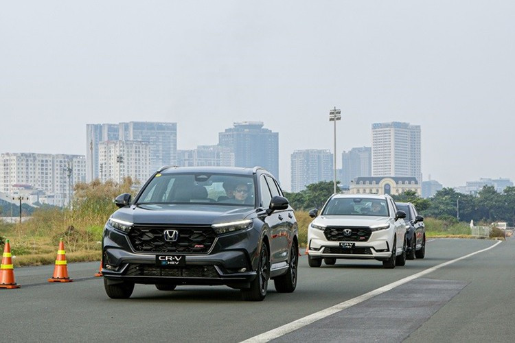 Lokal produktion av CR-V e:HEV kommer att bidra till att minska importkostnader och skatter, vilket skapar förutsättningar för ett mer attraktivt försäljningspris jämfört med importnivån från Thailand. 3-6977.jpg