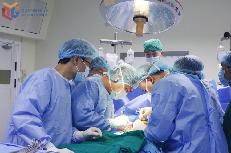 Ca ghép thận cho bệnh nhân tại bệnh viện - Ảnh BVCC