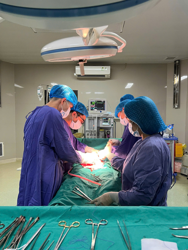 Ca phẫu thuật giành sự sống cho sản phụ - Ảnh BVCC