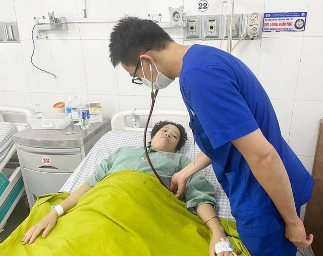 Đau bụng dữ dội bệnh nhân bị suy đa tạng vì viêm tụy hoại tử - Ảnh BVCC