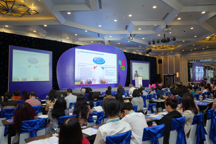 ThS.BS Mai Trung Sơn phát biểu tại Hội Nghị