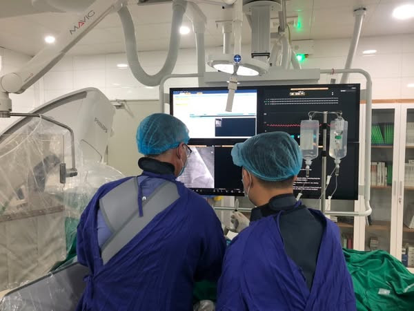 Cấp cứu thành công cụ bà 95 tuổi nhồi máu cơ tim cấp - Ảnh BVCC