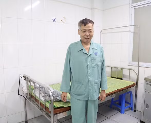Sau can thiệp 4 ngày, người bệnh đã có thể đi lại bình thường và được ra viện.