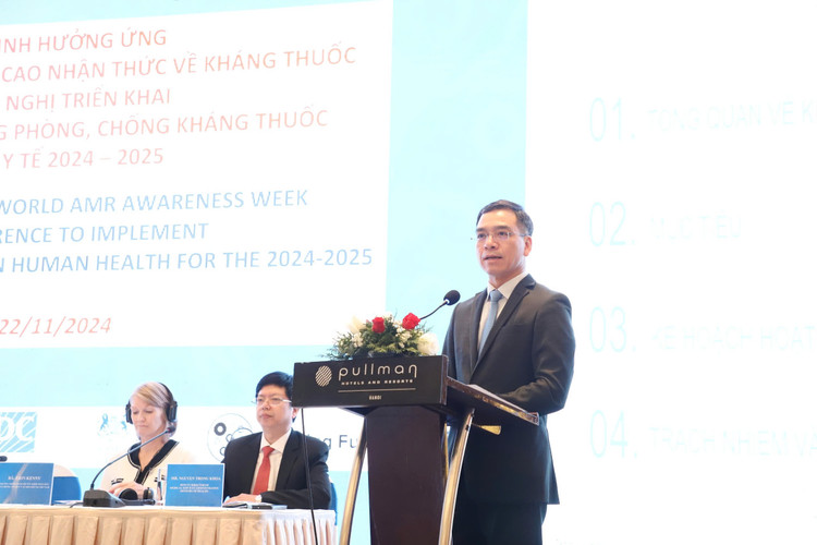 TS.BS Hà Anh Đức, Cục trưởng Cục Quản lý khám, chữa bệnh, Phó Chủ tịch Hội đồng Y khoa Quốc gia phát biểu.