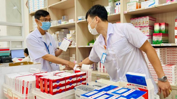 Bộ Y tế tích cực tháo gỡ tình trạng thiếu thuốc cục bộ ảnh 2