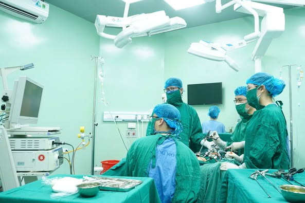 Giải phóng tình trạng són tiểu hơn 10 năm cho người phụ nữ sa sinh dục - Ảnh BVCC