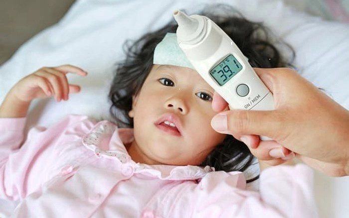 Trẻ dễ mắc bệnh cha mẹ cần chú ý