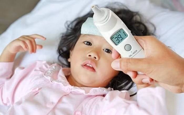 Trẻ dễ mắc bệnh cha mẹ cần chú ý