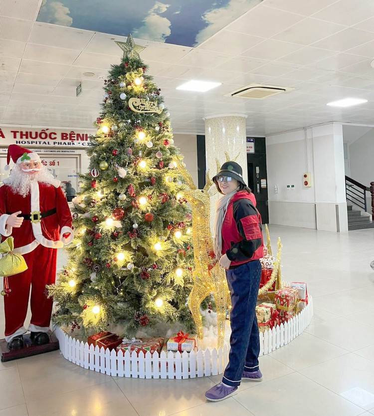 Người bệnh sau quá trình điều trị tại Trung tâm y dược cổ truyền – Phục hồi chức năng – Bệnh viện đa khoa tỉnh Phú Thọ