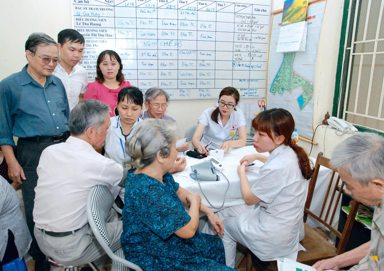 Quận Thanh xuân Hà Nội chăm sóc sức khỏe cho người cao tuổi Quận Thanh xuân Hà Nội chăm sóc sức khỏe cho người cao tuổi