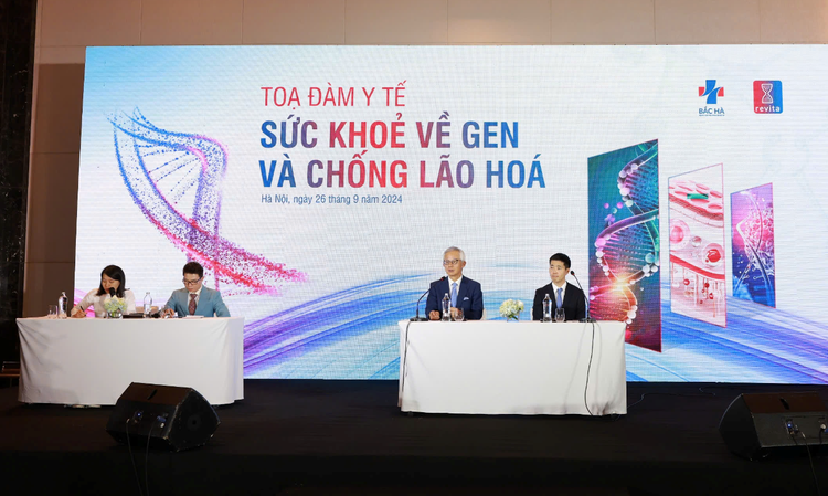 Các chuyên gia giải đáp câu hỏi trong buổi tọa đàm