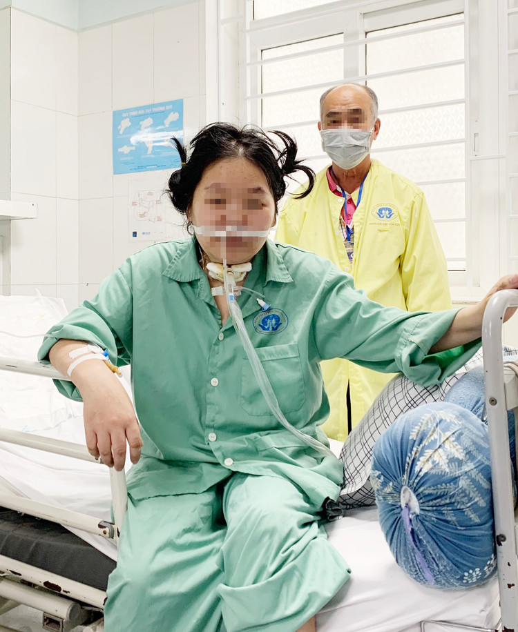Người bệnh hồi phục sau thời gian điều trị tại Khoa Hồi sức tích cực - Ảnh BVCC