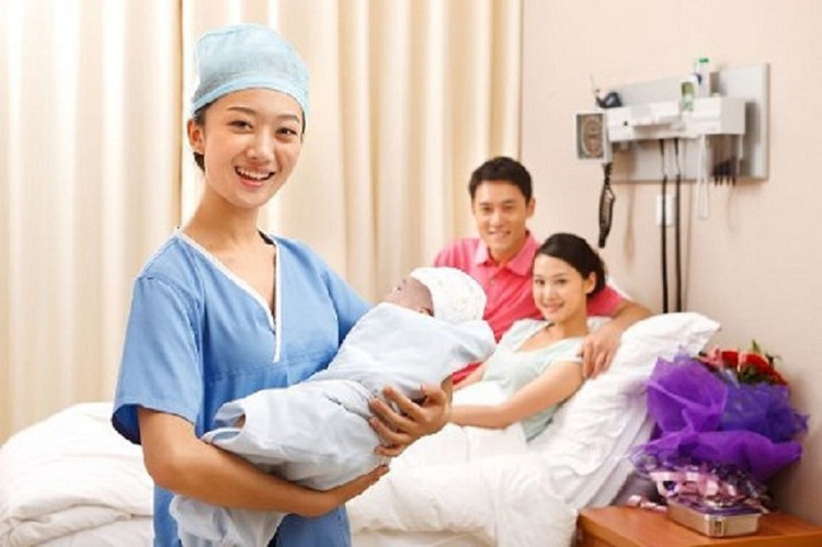 Hộ sinh là lực lượng nòng cốt trong chăm sóc sức khỏe sinh sản, sức khỏe bà mẹ và trẻ sơ sinh - Ảnh minh họa (nguồn Internet)