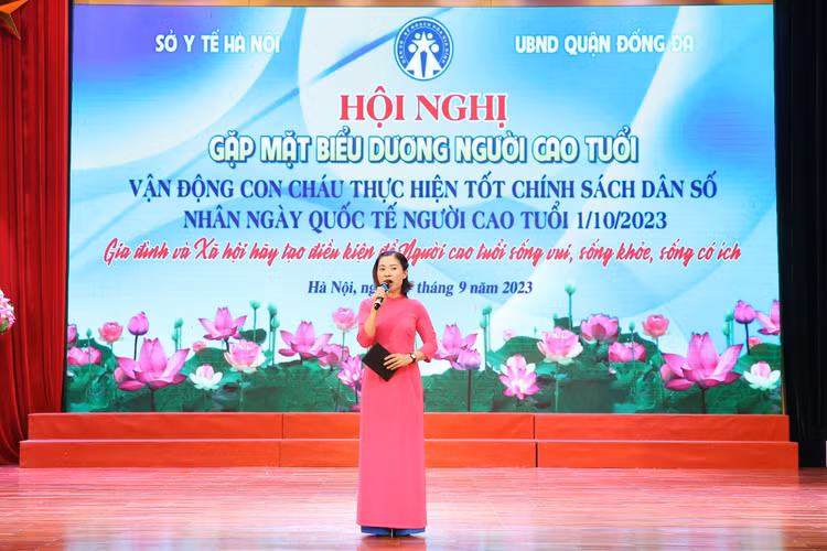 Hội nghị biểu dương Người cao tuổi thủ đô giúp con cháu thực hiện tốt kế hoạch dân số
