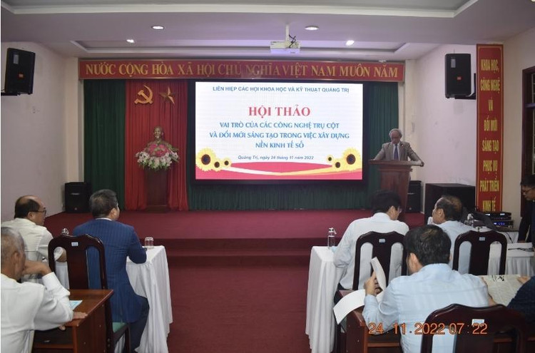 PCT Liên hiệp Hội tỉnh Nguyễn Thái Nhân phát biểu khai mạc hội thảo