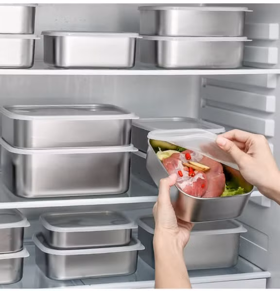 Bảo quản thực phẩm trong tủ lạnh nên để khay và ngăn riêng - Ảnh minh họa BVCC