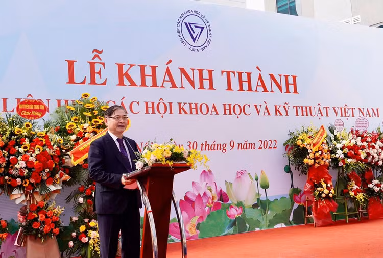 TSKH Phan Xuân Dũng, Chủ tịch VUSTA tuyên bố khánh thành tòa nhà VUSTA.
