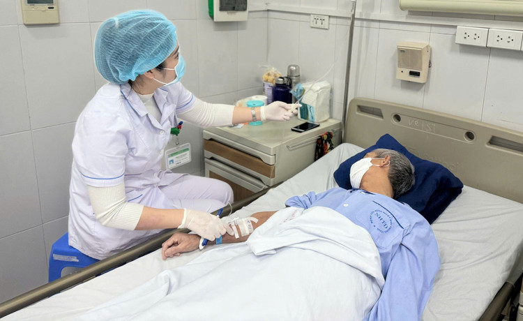 Cụ ông 77 tuổi phải cắt gan vì thói quen người Việt thường mắc ảnh 3