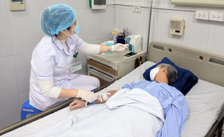 Cụ ông 77 tuổi phải cắt gan vì thói quen người Việt thường mắc ảnh 3