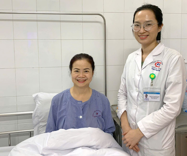 Bệnh nhân bị sa sinh dục phấn khởi khi triệu chứng cải thiện sau phẫu thuật - Ảnh BVCC