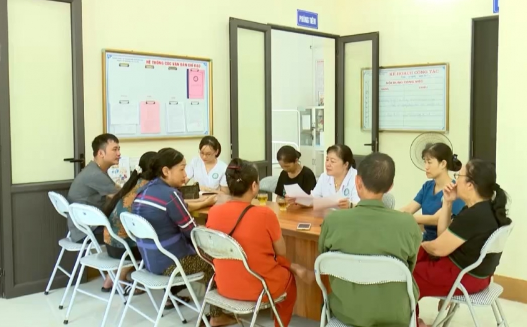 Hiện Thái Nguyên có trên 2.000 nhân viên y tế thôn bản.