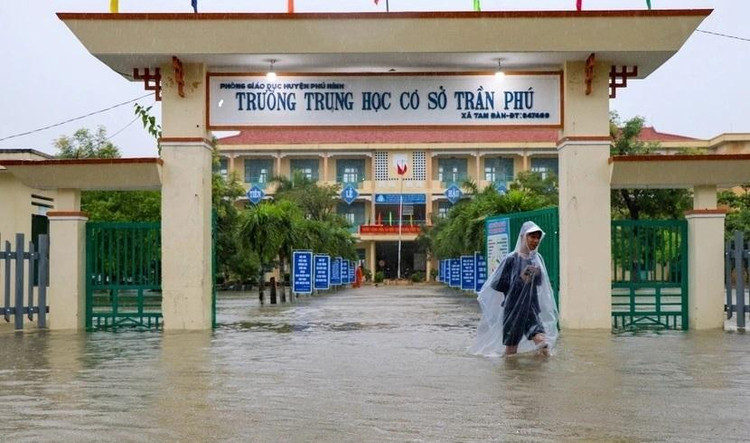 Tránh Siêu bão Noru: Học sinh Quảng Nam, Quảng Ngãi, Quảng Trị nghỉ học ảnh 1 Tránh Siêu bão Noru: Học sinh Quảng Nam, Quảng Ngãi, Quảng Trị nghỉ học ảnh 1