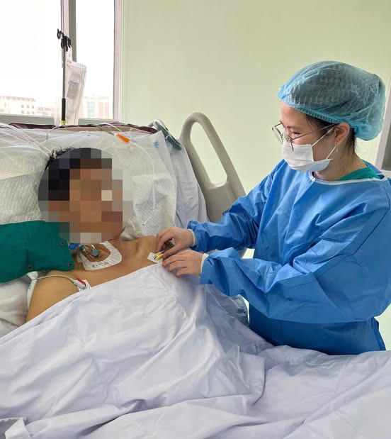 Điều dưỡng chăm sóc người bệnh ghép gan - Ảnh BVCC