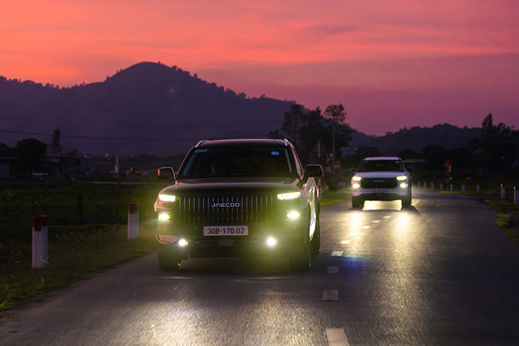 Omoda &amp; Jaecoo Việt Nam, với triết lý “Đến Việt Nam – Vì Việt Nam”, đang tiên phong mang đến những giải pháp giao thông xanh nhưng thực tiễn.