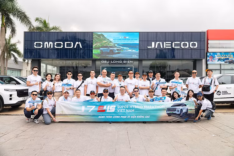 J7 PHEV (SHS) của Omoda &amp; Jaecoo thể hiện lợi thế vượt trội.