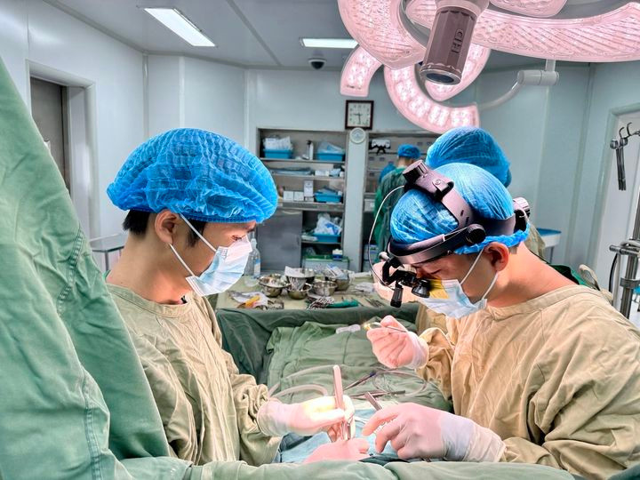 Cách điều trị dị tật bẩm sinh “còn ống động mạch” ảnh 1