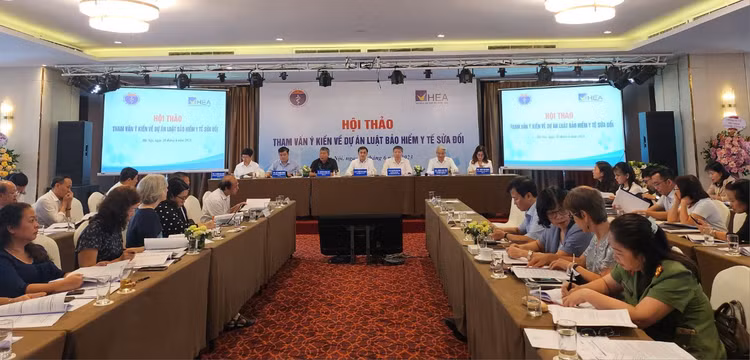 Đề xuất bảo hiểm y tế chi trả khám sàng lọc trước sinh và sơ sinh