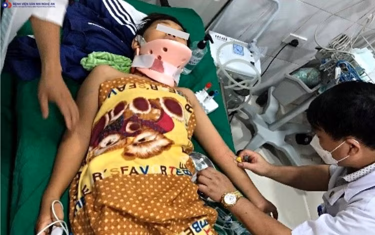 Nhiều trẻ nhỏ bị tai nạn nghiêm trọng từ xe đạp, xe máy điện ảnh 1