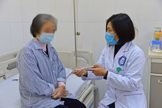 Lơ là chế độ ăn và lối sống có thể khiến người bệnh tiểu đường phải nhập viện