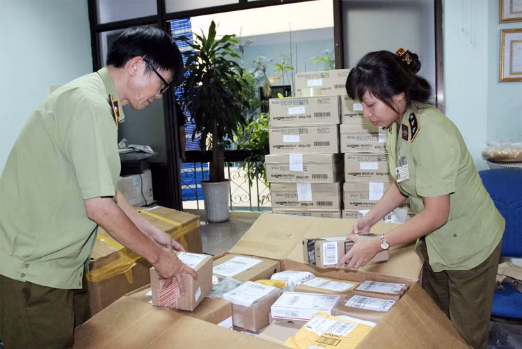 Cơ quan quản lý thị trường kiểm tra thu hồi TPCN