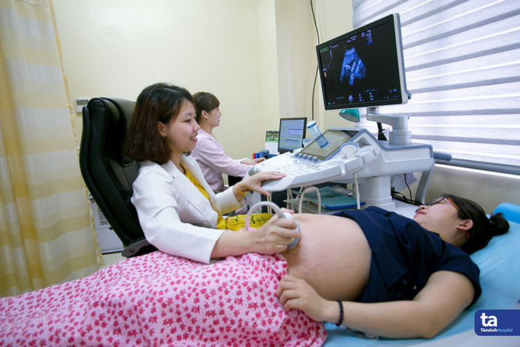 Thăm khám thai định kỳ theo chỉ định của bác sĩ để có thai kỳ khỏe mạnh, sinh nở an toàn