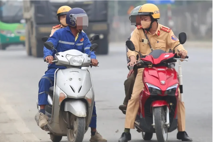 Những trường hợp không vi phạm giao thông vẫn bị dừng xe kiểm soát - Ảnh Minh họa