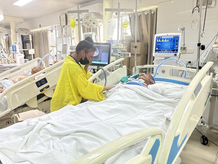 Hành trình giành giật sự sống cho thanh niên 18 tuổi bị tai nạn nguy kịch - Ảnh BVCC