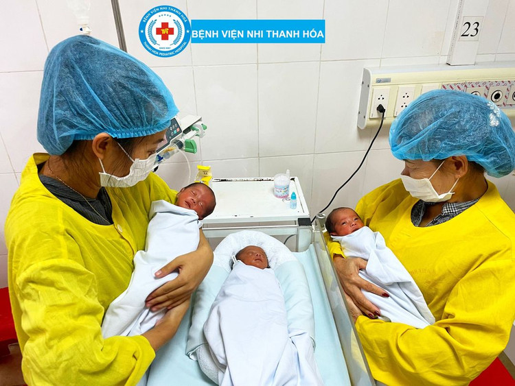 Cứu 3 trẻ sinh non suy hô hấp do mẹ tiền sản giật ảnh 1