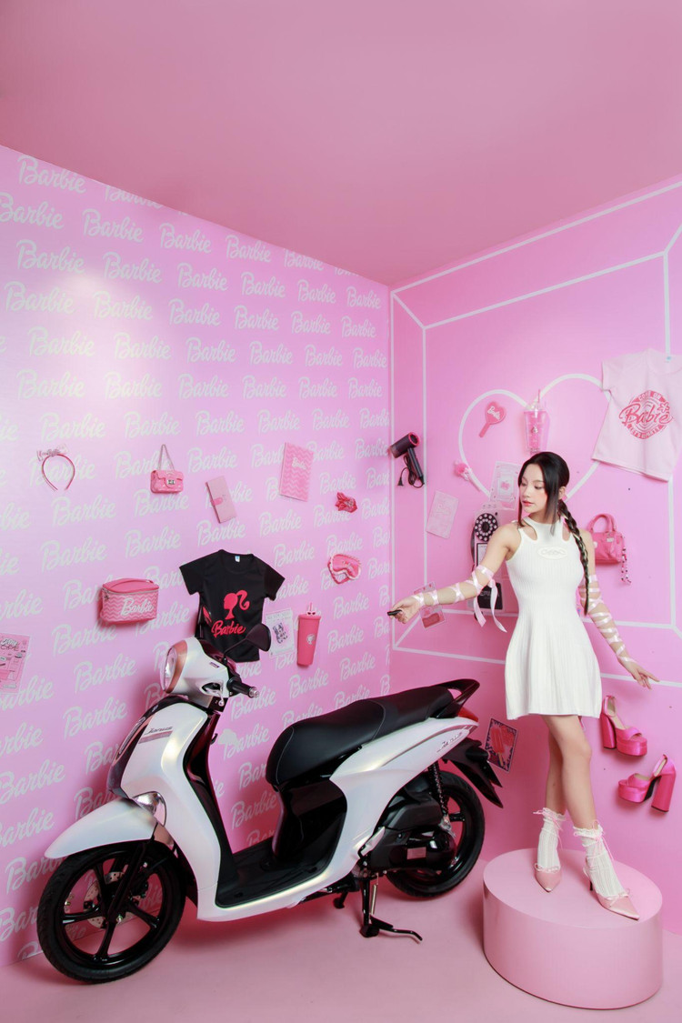 Yamaha Janus sở hữu nhiều tính năng hiện đại, đáp ứng mọi nhu cầu của bạn trẻ