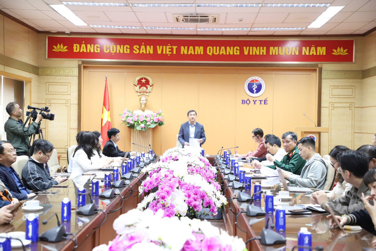 Hội nghị trực tuyến triển khai kế hoạch hành động quốc gia về kiểm soát nhiễm khuẩn trong các cơ sở khám bệnh, chữa bệnh giai đoạn 2025-2030 - Ảnh Bộ Y tế CC