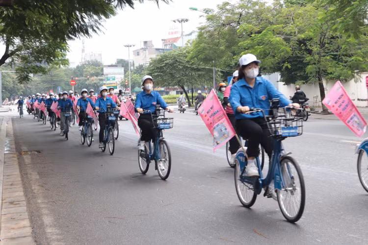 Diễu hành kỷ niệm ngày đột quỵ thế giới