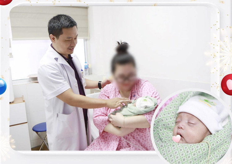 ThS. BSCKII. Trương Minh Phương thăm mẹ con sản phụ - Ảnh BVCC