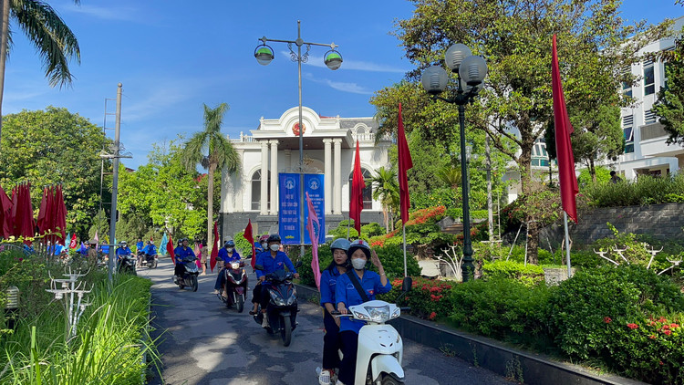 Hà Nội tổ chức ngày dân số thế giới: Phát huy sức mạnh bình đẳng giới ảnh 1