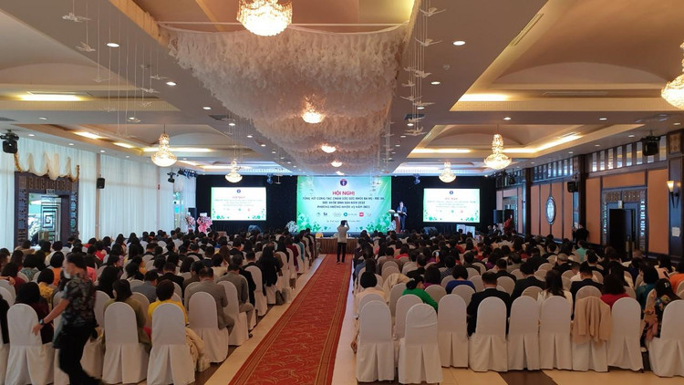 Hội nghị tổng kết công tác “Chăm sóc sức khỏe bà mẹ trẻ em/Sức khỏe sinh sản