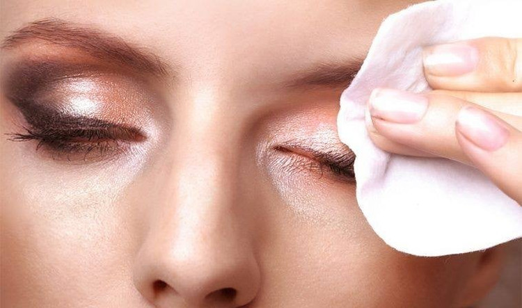 Chăm sóc làn da khỏe đẹp, tự tin tỏa sáng - Ảnh BSCC